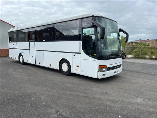 2004 Setra 315 GT 49 Seat coach, MOT November, 6 cylinder, 6 speed manual, excellent runner. - אוטובוס בין עירוני: תמונה 3 2004 Setra 315 GT 49 Seat coach, MOT November, 6 cylinder, 6 speed manual, excellent runner. - אוטובוס בין עירוני: תמונה 3