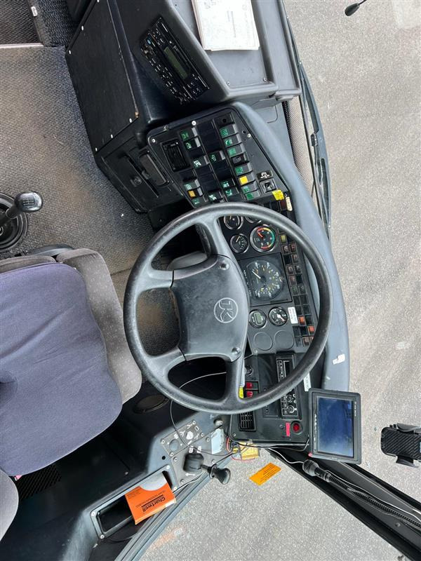 2004 Setra 315 GT 49 Seat coach, MOT November, 6 cylinder, 6 speed manual, excellent runner. - אוטובוס בין עירוני: תמונה 4 2004 Setra 315 GT 49 Seat coach, MOT November, 6 cylinder, 6 speed manual, excellent runner. - אוטובוס בין עירוני: תמונה 4