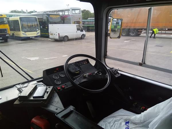 Low height 1990 LEYLAND OLYMPIAN DOUBLE DECKER - אוטובוס דו-קומתי: תמונה 3 Low height 1990 LEYLAND OLYMPIAN DOUBLE DECKER - אוטובוס דו-קומתי: תמונה 3
