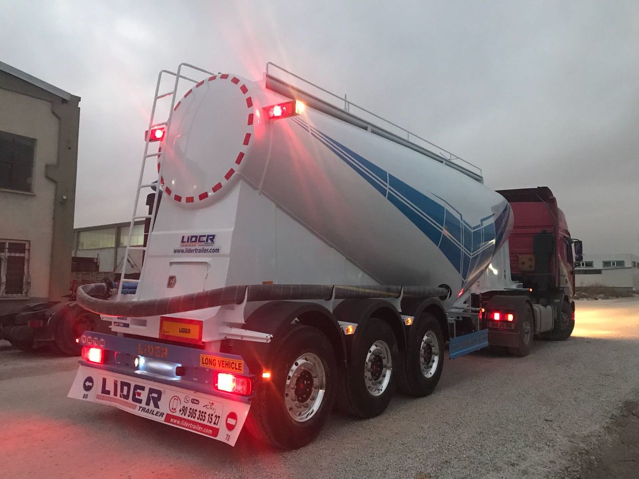 חָדָשׁ סמיטריילר מכל עבור הובלה של מלט LIDER 2025  MODEL NEW CEMENT TANKER: תמונה 7