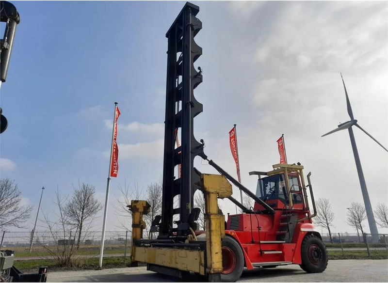 KONECRANES SMV 6/7 ECB100DS - מפעיל מכולות: תמונה 4 KONECRANES SMV 6/7 ECB100DS - מפעיל מכולות: תמונה 4
