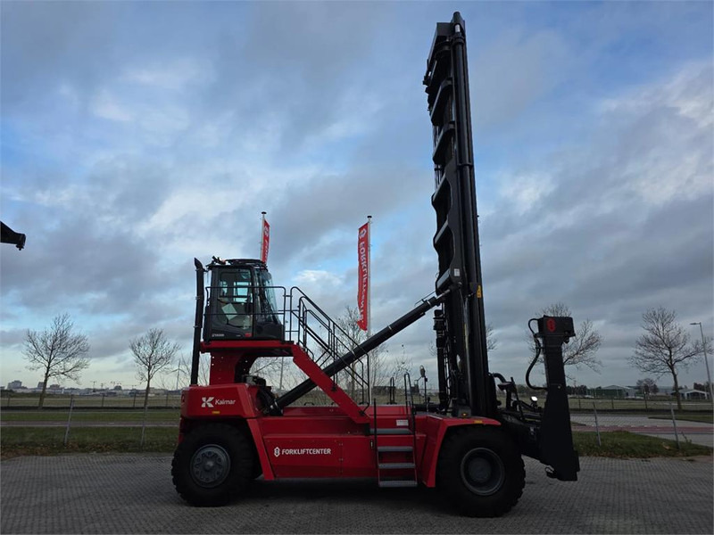 Kalmar DCG90-45ES7 - מפעיל מכולות: תמונה 1 Kalmar DCG90-45ES7 - מפעיל מכולות: תמונה 1