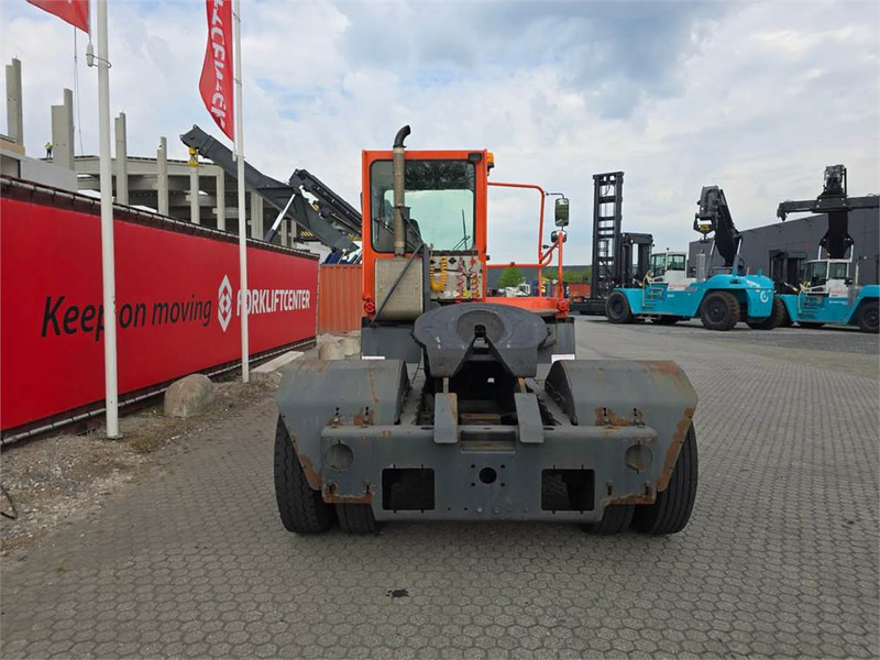 Terberg YT182 - טרקטור מסוף: תמונה 5 Terberg YT182 - טרקטור מסוף: תמונה 5