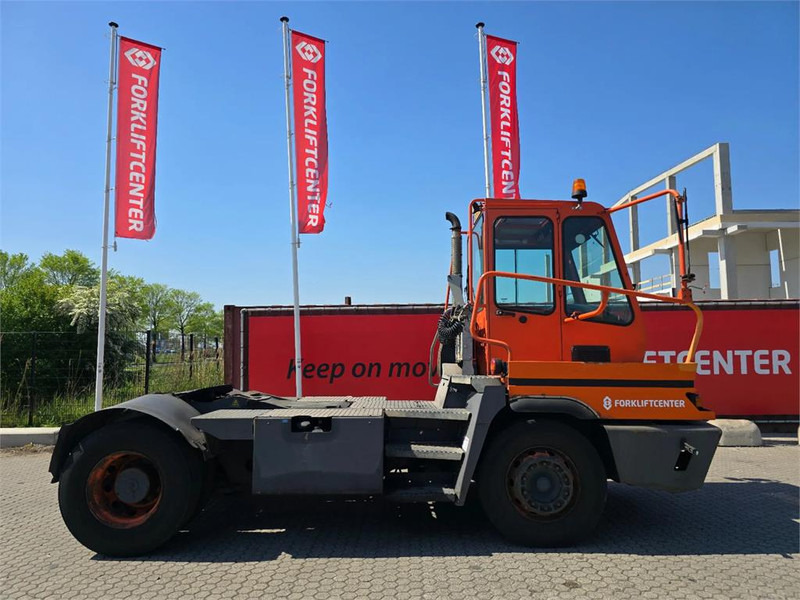 Terberg YT182 - טרקטור מסוף: תמונה 3 Terberg YT182 - טרקטור מסוף: תמונה 3