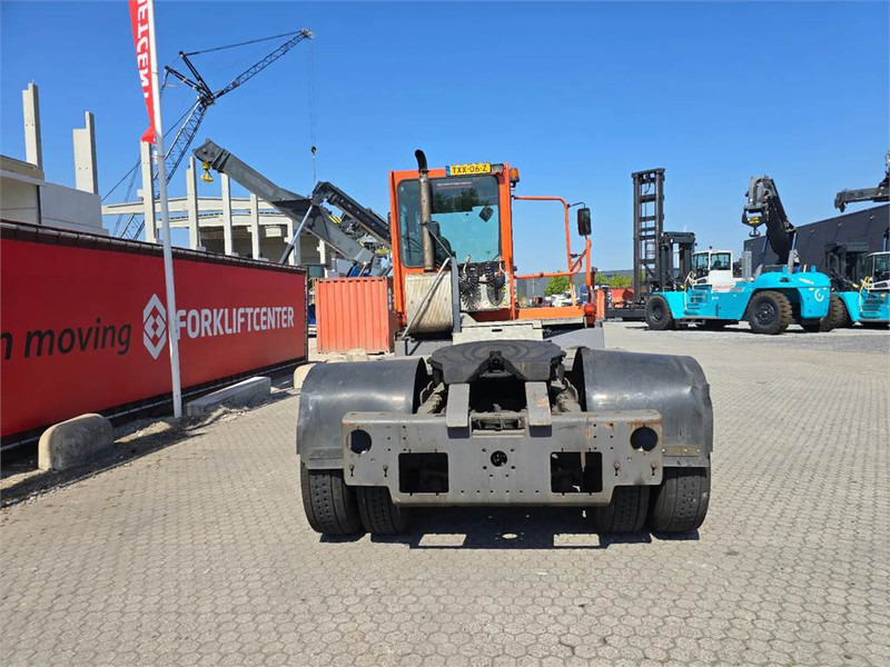 Terberg YT182 - טרקטור מסוף: תמונה 5 Terberg YT182 - טרקטור מסוף: תמונה 5