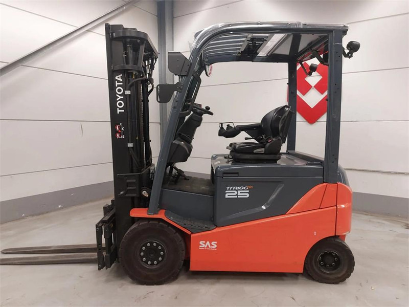 Toyota 8FBMKT25 - מלגזה חשמלית: תמונה 2 Toyota 8FBMKT25 - מלגזה חשמלית: תמונה 2