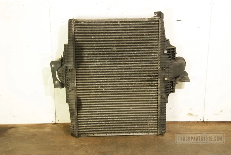 Behr HELLA SERVICE Cooling System Interkoeler MERCEDES-BENZ AXOR - רדיאטור עבור משאית: תמונה 2 Behr HELLA SERVICE Cooling System Interkoeler MERCEDES-BENZ AXOR - רדיאטור עבור משאית: תמונה 2