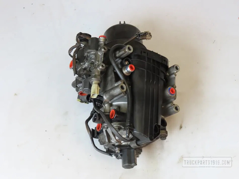 DAF 1951942 Brandstoffilterhuis MX13 - מערכת דלק עבור כלי רכב מסחרי: תמונה 2 DAF 1951942 Brandstoffilterhuis MX13 - מערכת דלק עבור כלי רכב מסחרי: תמונה 2