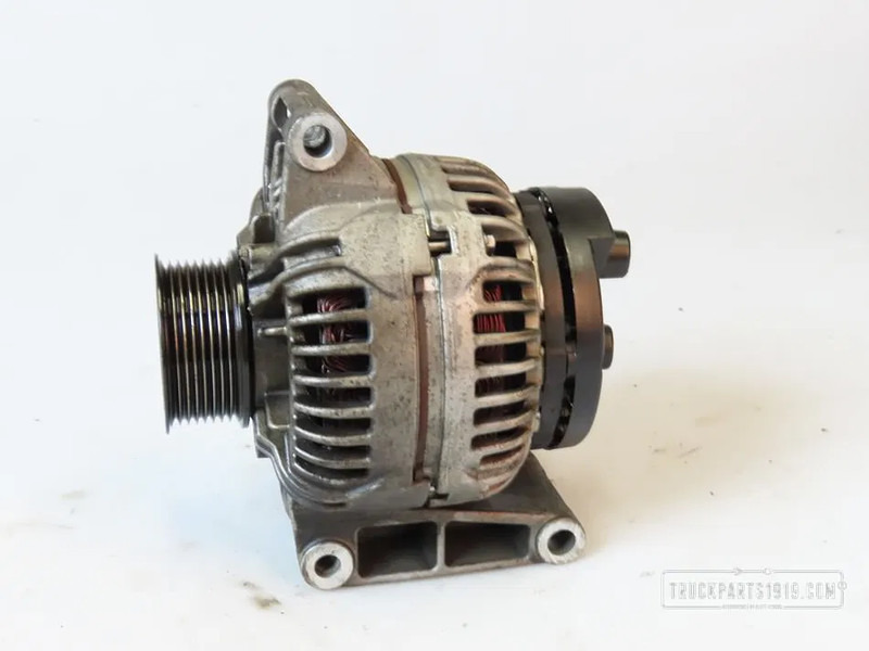 DAF 2000904 Dynamo - אלטרנטור עבור משאית: תמונה 1 DAF 2000904 Dynamo - אלטרנטור עבור משאית: תמונה 1