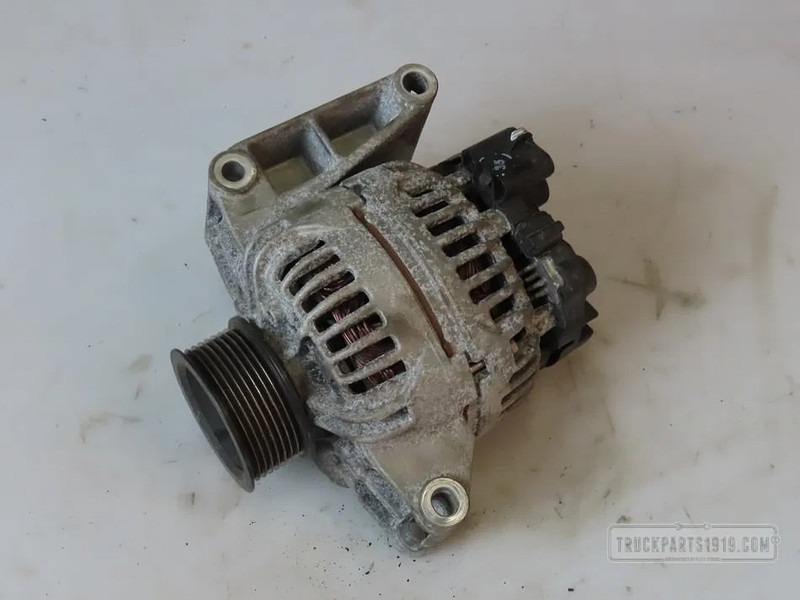 DAF 2022545 Dynamo - אלטרנטור עבור משאית: תמונה 1 DAF 2022545 Dynamo - אלטרנטור עבור משאית: תמונה 1