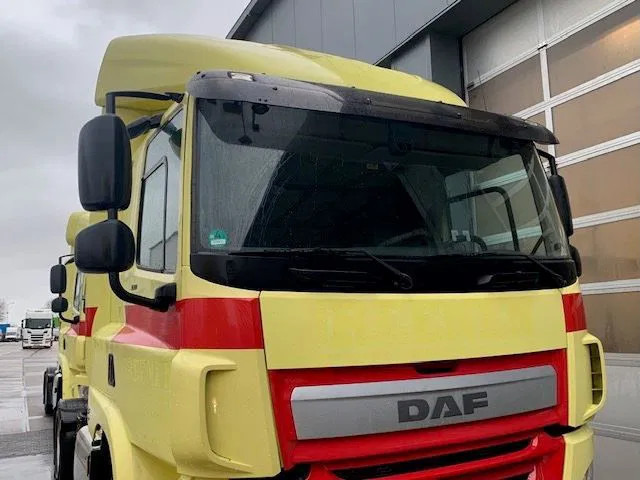 DAF CF Sleeper Cab L2 H1 Euro6 - תא ופנים הרכב עבור משאית: תמונה 3 DAF CF Sleeper Cab L2 H1 Euro6 - תא ופנים הרכב עבור משאית: תמונה 3