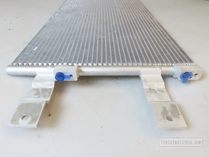 MAN 81.61920-6041 Condensor TGX 2007 - רדיאטור עבור משאית: תמונה 2 MAN 81.61920-6041 Condensor TGX 2007 - רדיאטור עבור משאית: תמונה 2