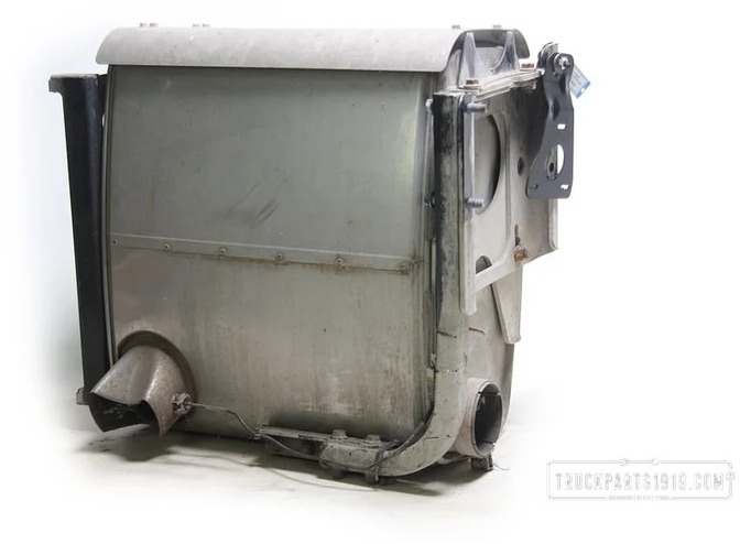 MAN Exhaust System Uitlaatdemper met KAT. - ממיר קטליטי עבור משאית: תמונה 1 MAN Exhaust System Uitlaatdemper met KAT. - ממיר קטליטי עבור משאית: תמונה 1