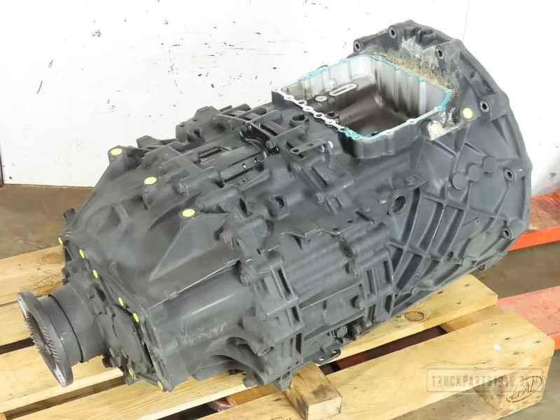 MAN Gearbox & Clutch Parts Versnellingsbak 12AS2130TD - תיבת הילוכים עבור משאית: תמונה 2 MAN Gearbox & Clutch Parts Versnellingsbak 12AS2130TD - תיבת הילוכים עבור משאית: תמונה 2