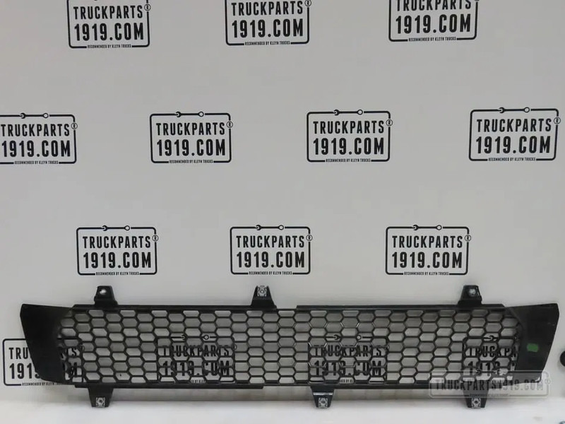 Scania Body & Chassis Parts Grille rooster Scania - גריל עבור משאית: תמונה 1 Scania Body & Chassis Parts Grille rooster Scania - גריל עבור משאית: תמונה 1