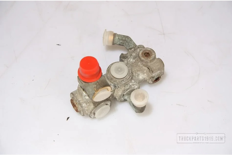Scania Compressed Air System Scania Verdeelstuk - שסתום עבור משאית: תמונה 1 Scania Compressed Air System Scania Verdeelstuk - שסתום עבור משאית: תמונה 1