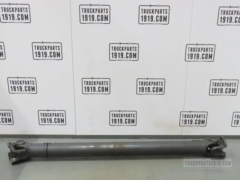 Volvo 25817757 Aandrijfas L=1800 Volvo - גל הנעה עבור משאית: תמונה 1 Volvo 25817757 Aandrijfas L=1800 Volvo - גל הנעה עבור משאית: תמונה 1