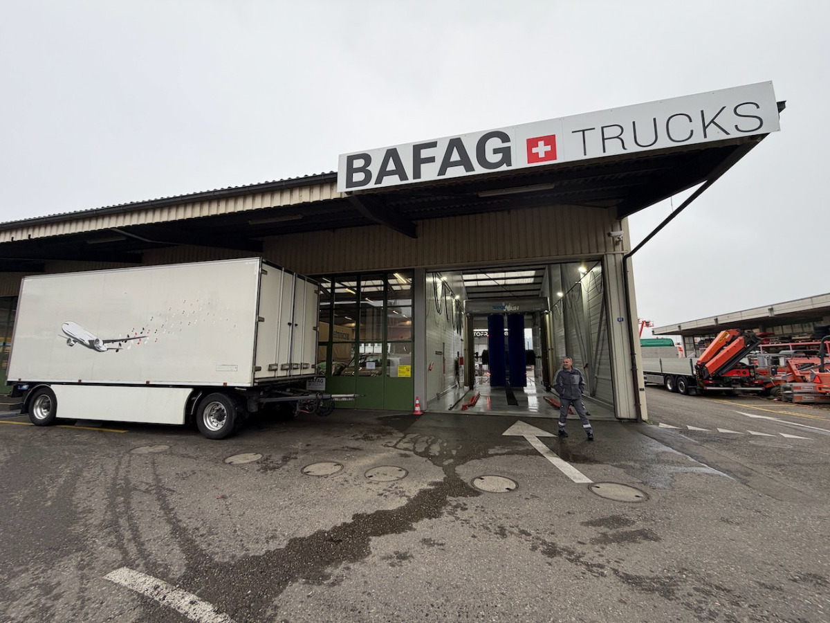 CHEREAU CRD 2 - קרון נגרר בתיבה סגורה: תמונה 2 CHEREAU CRD 2 - קרון נגרר בתיבה סגורה: תמונה 2