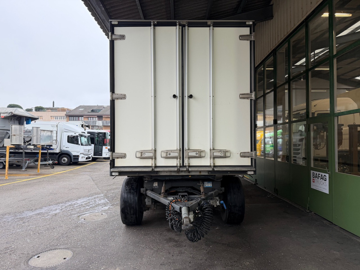 CHEREAU CRD 2 - קרון נגרר בתיבה סגורה: תמונה 3 CHEREAU CRD 2 - קרון נגרר בתיבה סגורה: תמונה 3