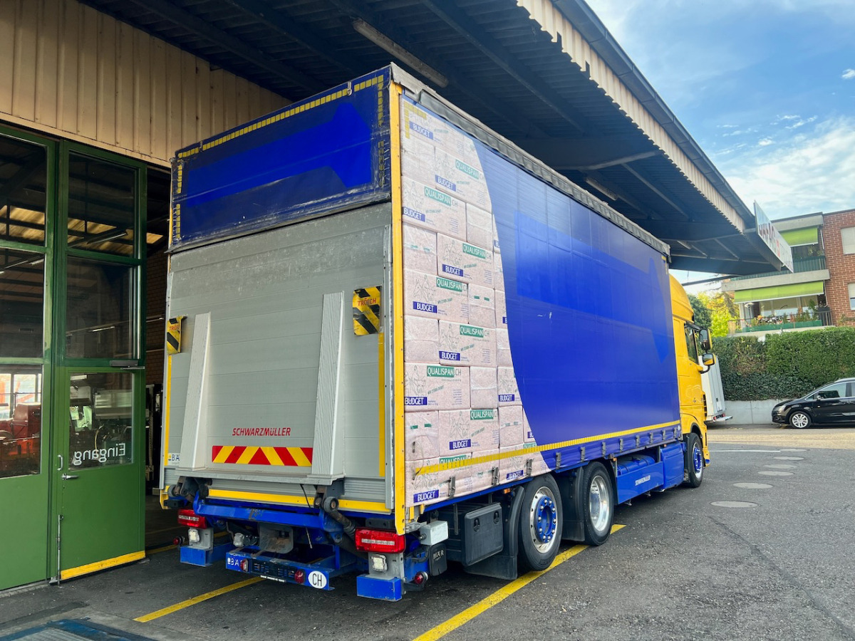 DAF XF 510 Jumbo - משאית וילונות צד: תמונה 4 DAF XF 510 Jumbo - משאית וילונות צד: תמונה 4