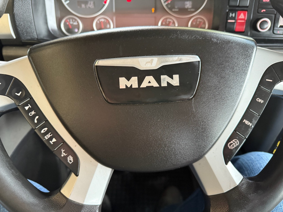 מזהיר MAN TGS 35.480 8x4: תמונה 8