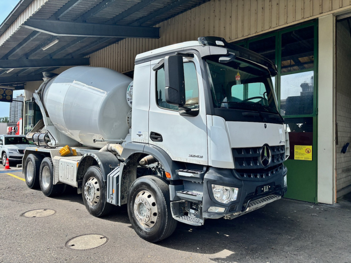 MERCEDES 3243 - משאית מערבלת בטון: תמונה 1 MERCEDES 3243 - משאית מערבלת בטון: תמונה 1