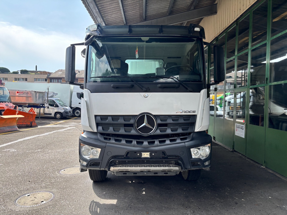 MERCEDES 3243 - משאית מערבלת בטון: תמונה 3 MERCEDES 3243 - משאית מערבלת בטון: תמונה 3