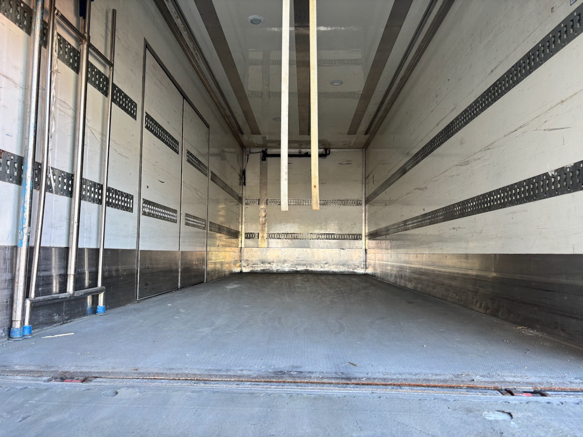 משאית תיבה MERCEDES Actros 1848: תמונה 19