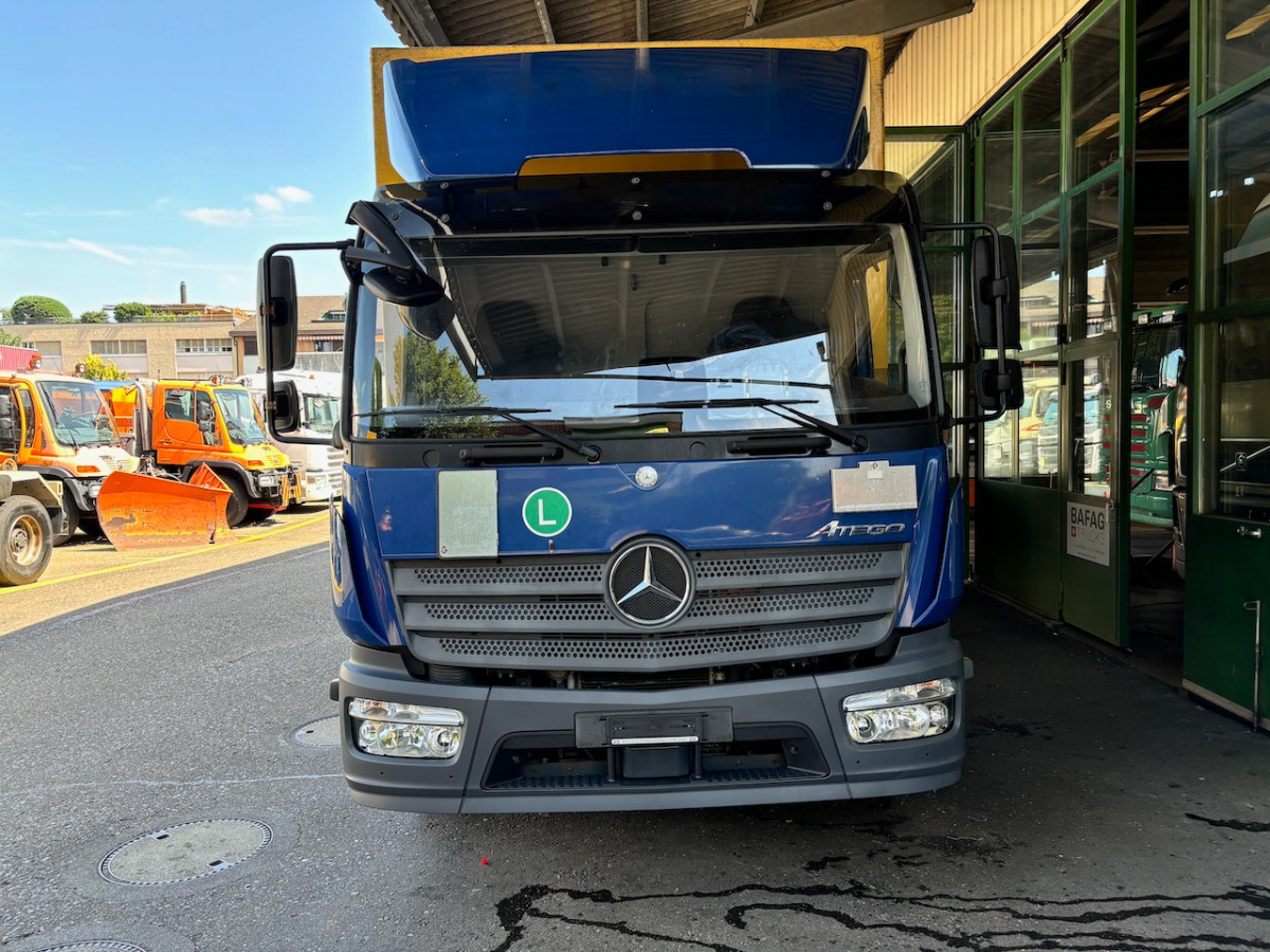 MERCEDES Atego 1224 - משאית וילונות צד: תמונה 3 MERCEDES Atego 1224 - משאית וילונות צד: תמונה 3