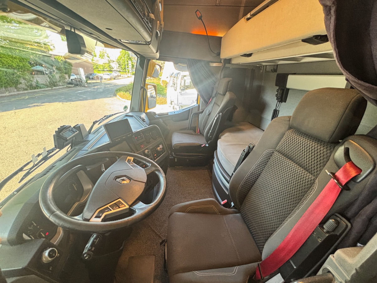 RENAULT T520 - משאית תיבה: תמונה 4 RENAULT T520 - משאית תיבה: תמונה 4