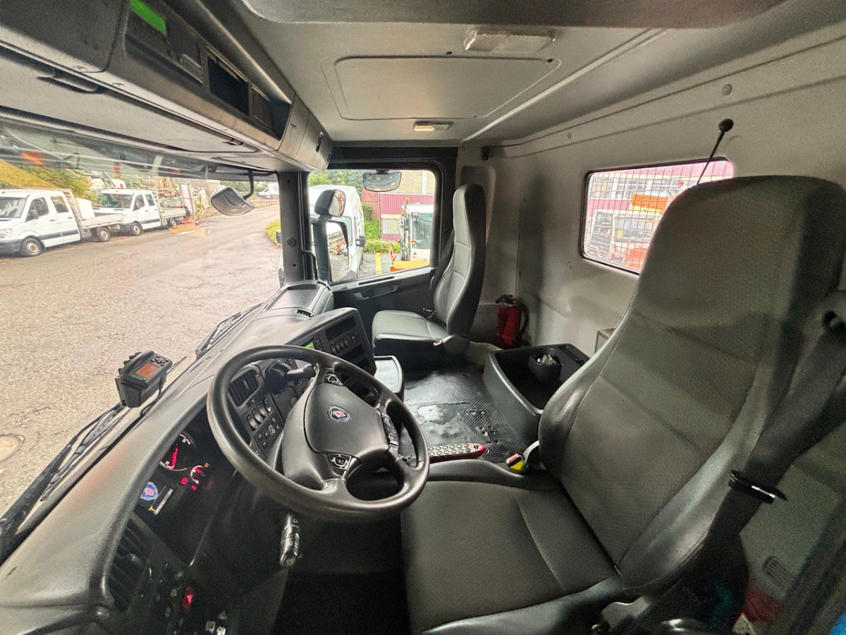 SCANIA G450 LB 6x2 - משאית דילוג העמסה: תמונה 4 SCANIA G450 LB 6x2 - משאית דילוג העמסה: תמונה 4