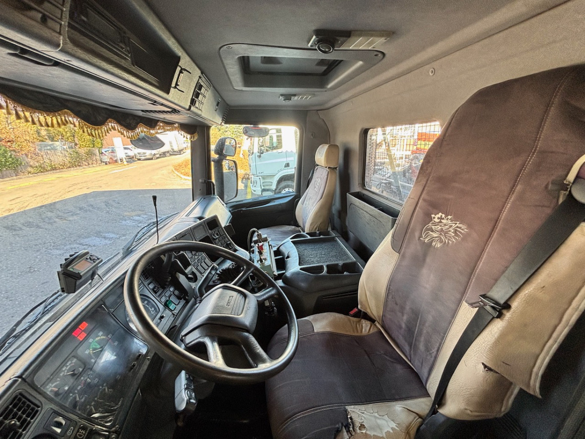 SCANIA P124 - משאית דילוג העמסה: תמונה 4 SCANIA P124 - משאית דילוג העמסה: תמונה 4
