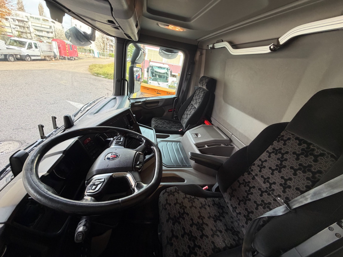 SCANIA P280 - משאית תיבה: תמונה 4 SCANIA P280 - משאית תיבה: תמונה 4