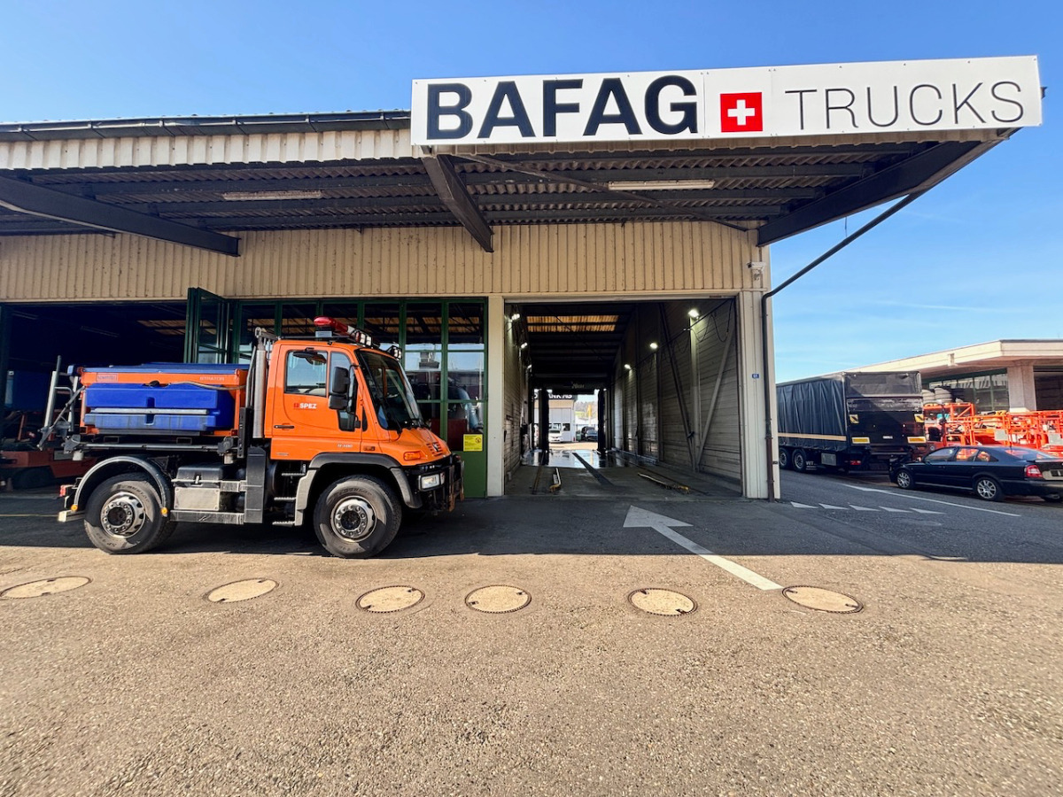 UNIMOG U400 - מזהיר: תמונה 2 UNIMOG U400 - מזהיר: תמונה 2