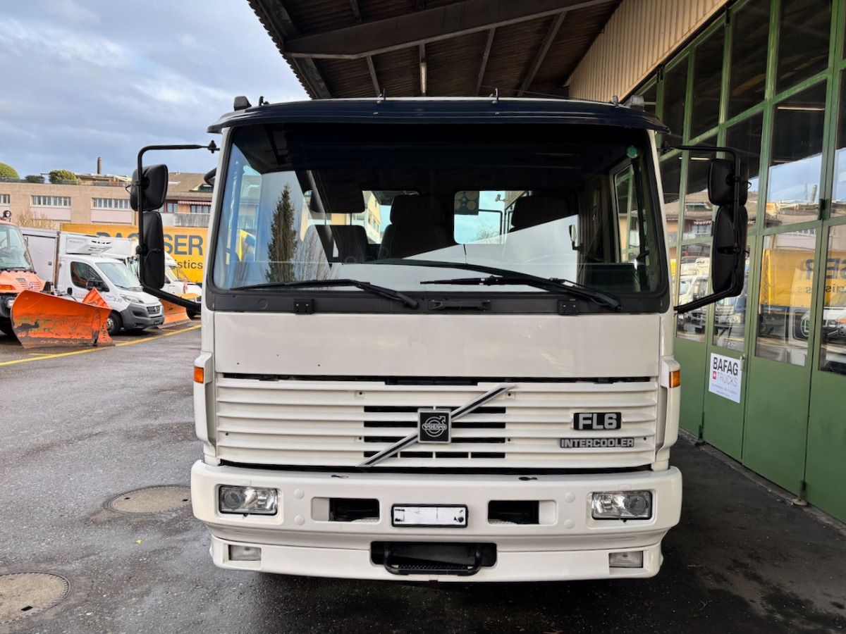VOLVO FL6H615 - יחידת טרקטור: תמונה 2 VOLVO FL6H615 - יחידת טרקטור: תמונה 2