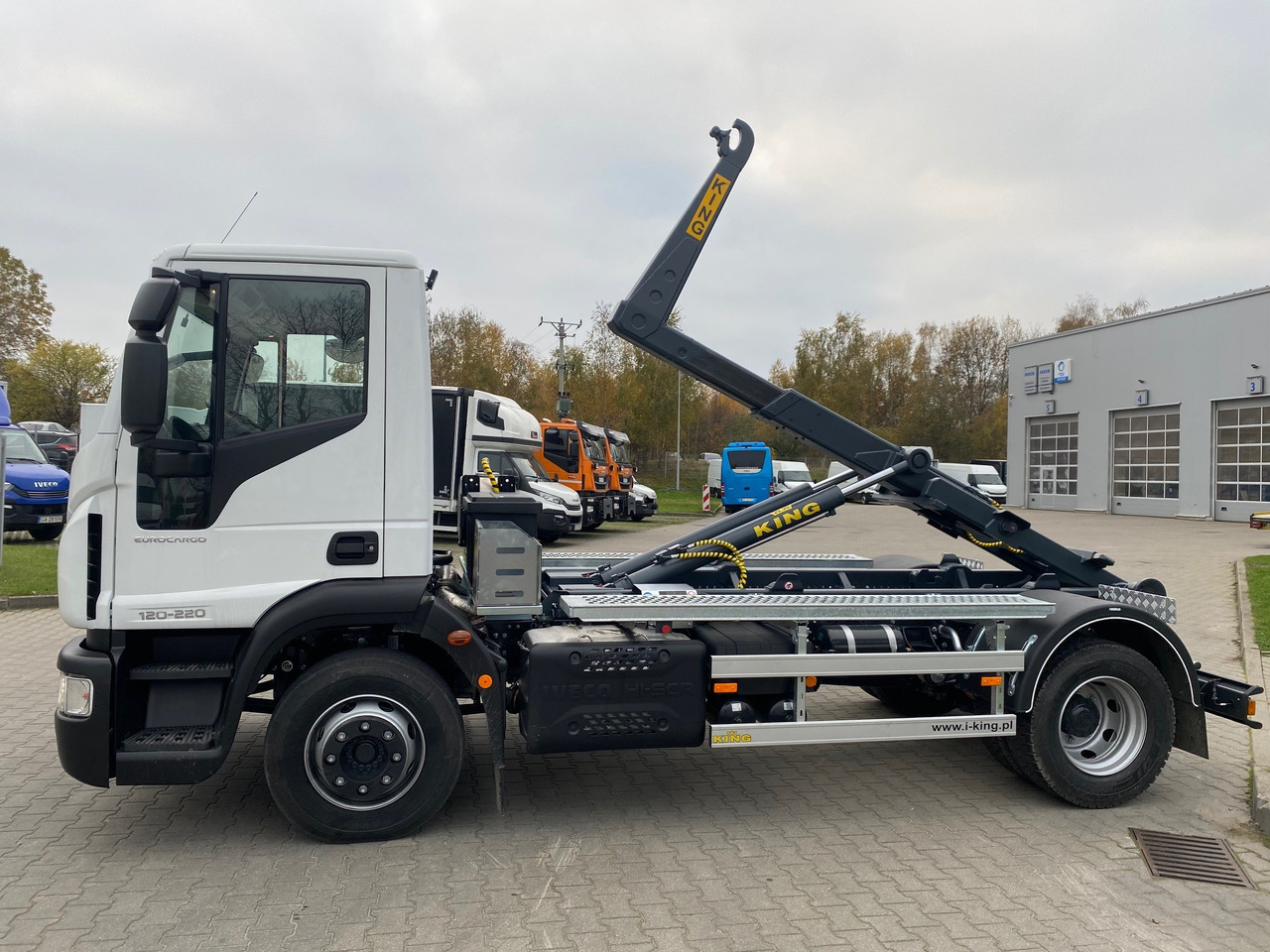 Iveco Eurocargo 120-220 ML120E22/P - משאית הרמת וו: תמונה 1 Iveco Eurocargo 120-220 ML120E22/P - משאית הרמת וו: תמונה 1