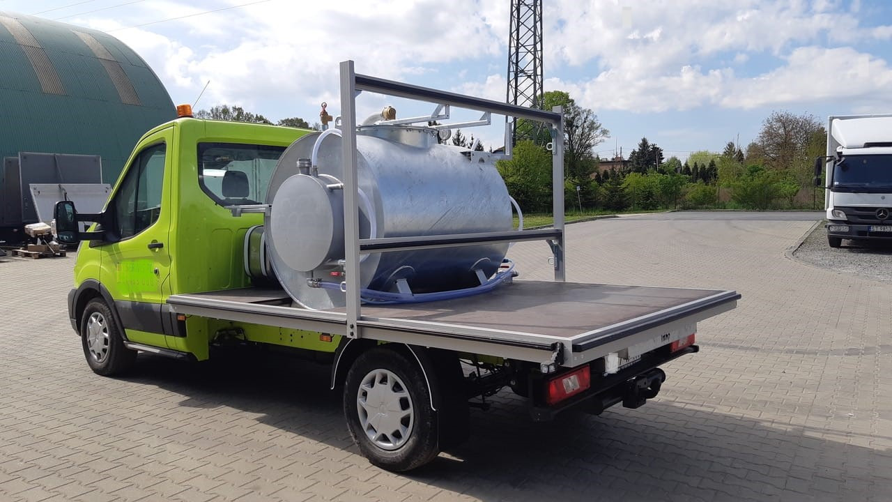 Renault Master Absaugfahrzeug - משאית ואקום: תמונה 2 Renault Master Absaugfahrzeug - משאית ואקום: תמונה 2