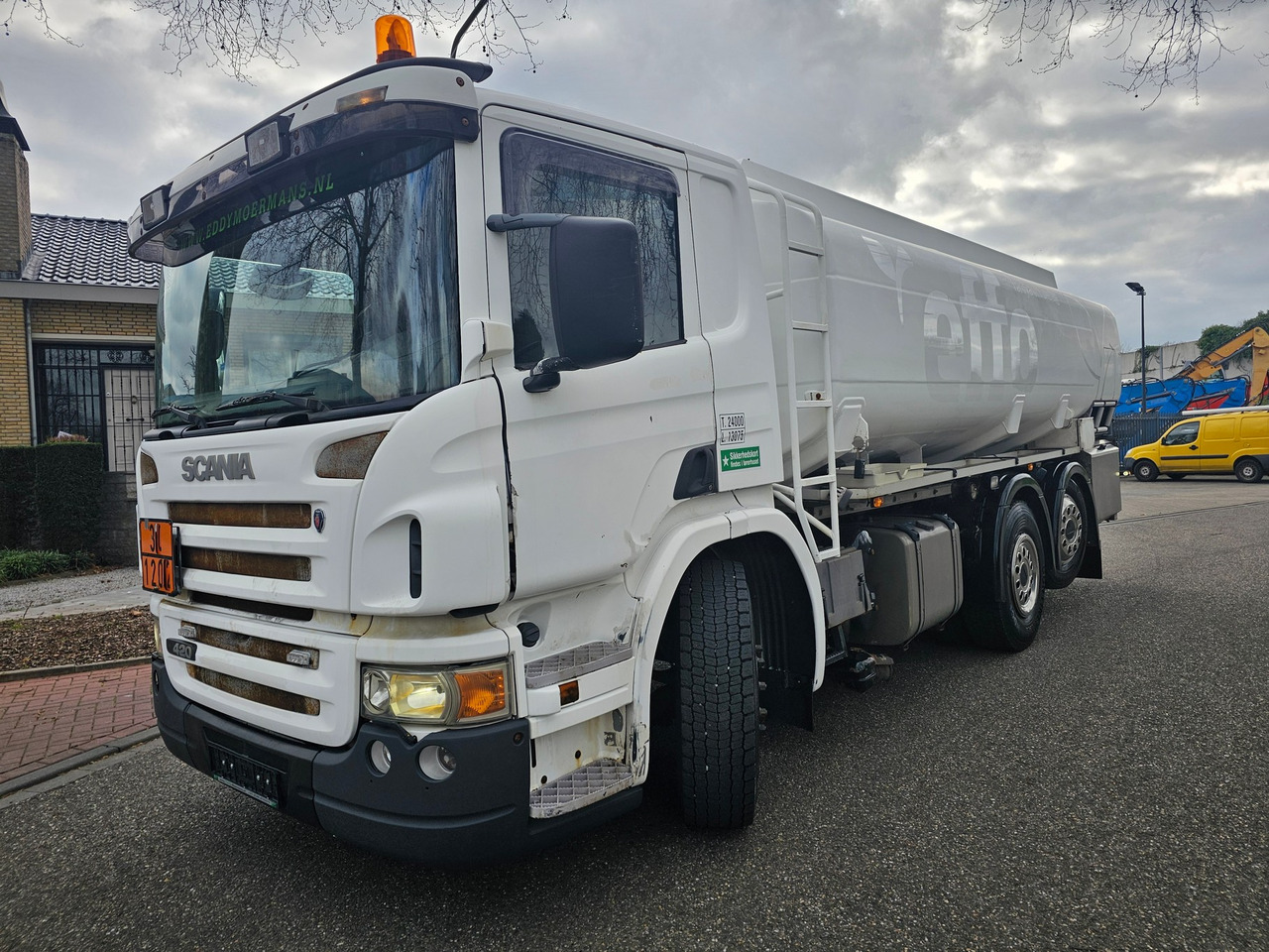 Scania P420 6x2*4 - משאית מכל: תמונה 3 Scania P420 6x2*4 - משאית מכל: תמונה 3