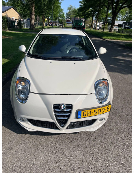 Alfa Romeo MiTo ZEER MOOI in prijs verlaagt - האצ'בק: תמונה 3 Alfa Romeo MiTo ZEER MOOI in prijs verlaagt - האצ'בק: תמונה 3