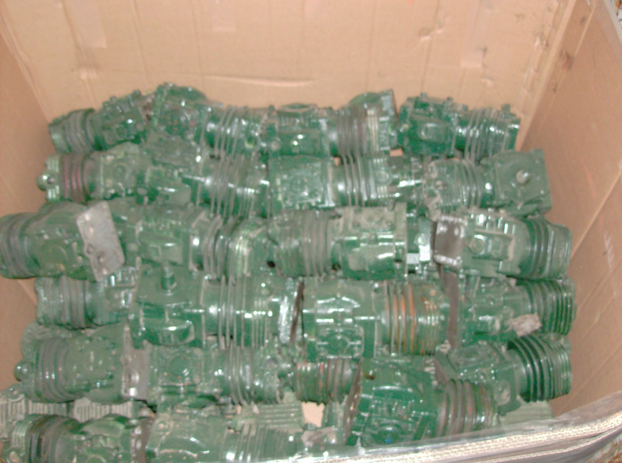 מדחס בלם אוויר עבור משאית AIR COMPRESSOR MAN TGA 2 CYLINDERS MAN TGA: תמונה 12 מדחס בלם אוויר עבור משאית AIR COMPRESSOR MAN TGA 2 CYLINDERS MAN TGA: תמונה 12