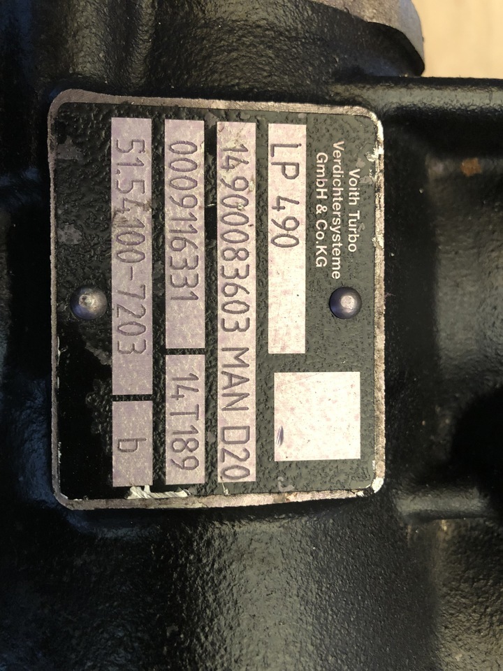 AIR COMPRESSOR MAN TGA 2 CYLINDERS MAN TGA - מדחס בלם אוויר עבור משאית: תמונה 1 AIR COMPRESSOR MAN TGA 2 CYLINDERS MAN TGA - מדחס בלם אוויר עבור משאית: תמונה 1