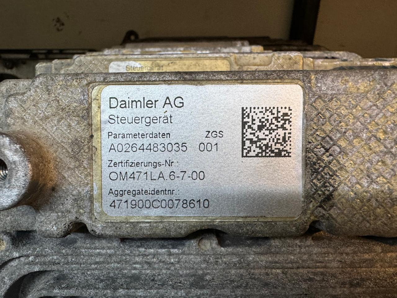 ECU עבור משאית ENGINE CONTROL UNIT(CONTROL MODULE MCM 2) OM471LA,OM470LA,OM934LA EURO 5-6: תמונה 16