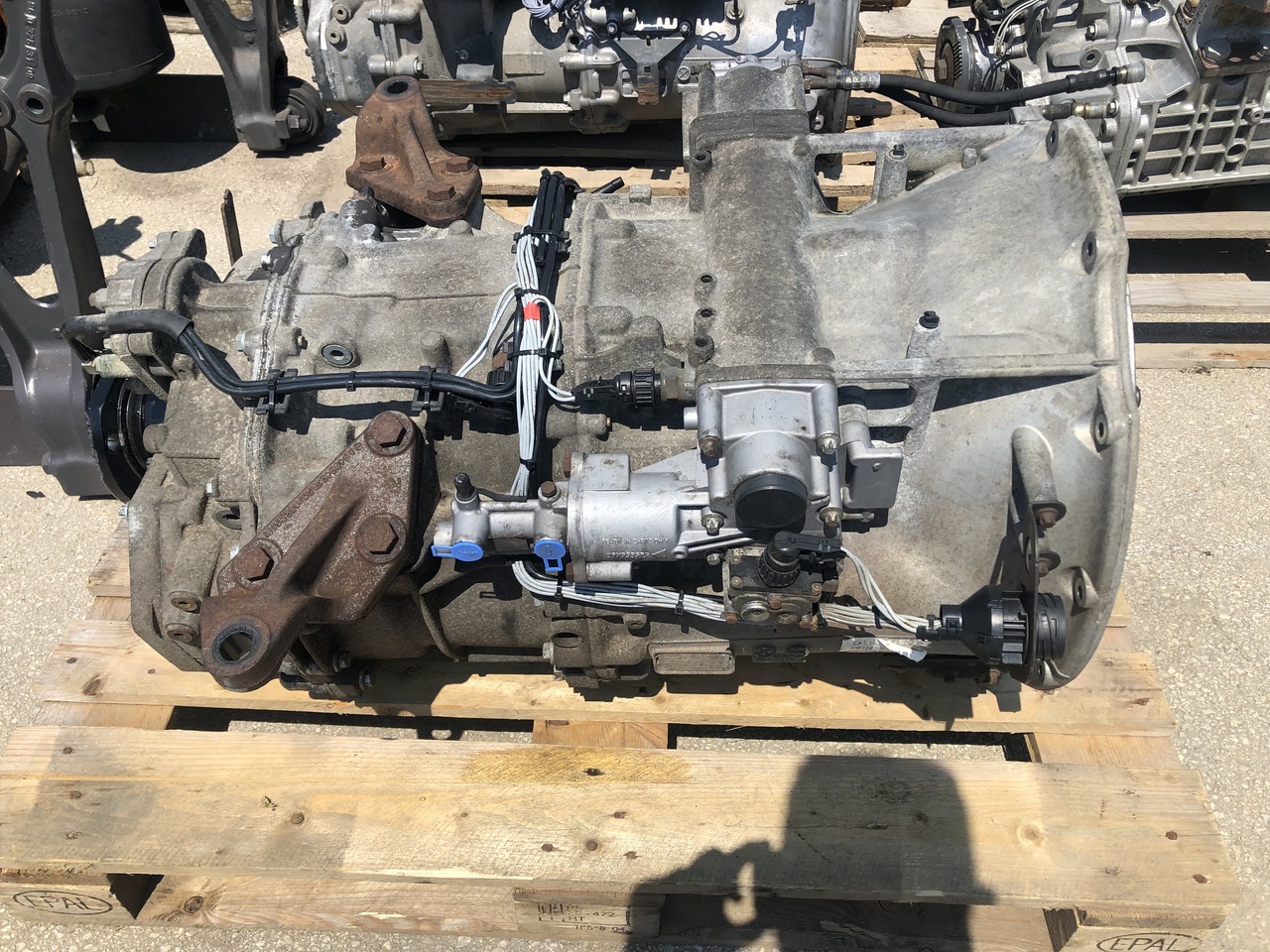 GEARBOX G131-9 AXOR - תיבת הילוכים עבור משאית: תמונה 2 GEARBOX G131-9 AXOR - תיבת הילוכים עבור משאית: תמונה 2