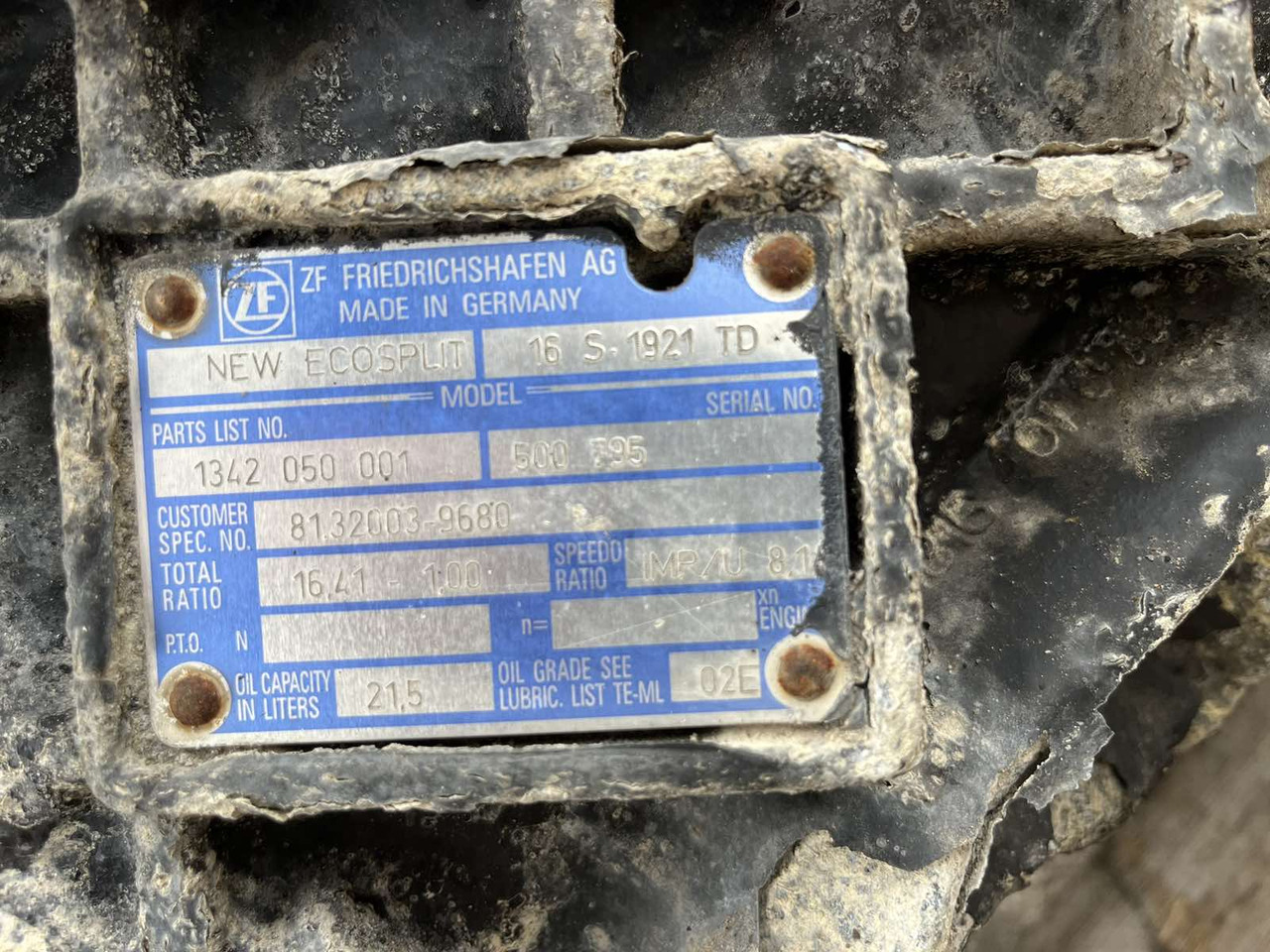 GEARBOX ZF 16S1921TD INTARDER MAN TGA - תיבת הילוכים וחלקים עבור משאית: תמונה 4 GEARBOX ZF 16S1921TD INTARDER MAN TGA - תיבת הילוכים וחלקים עבור משאית: תמונה 4