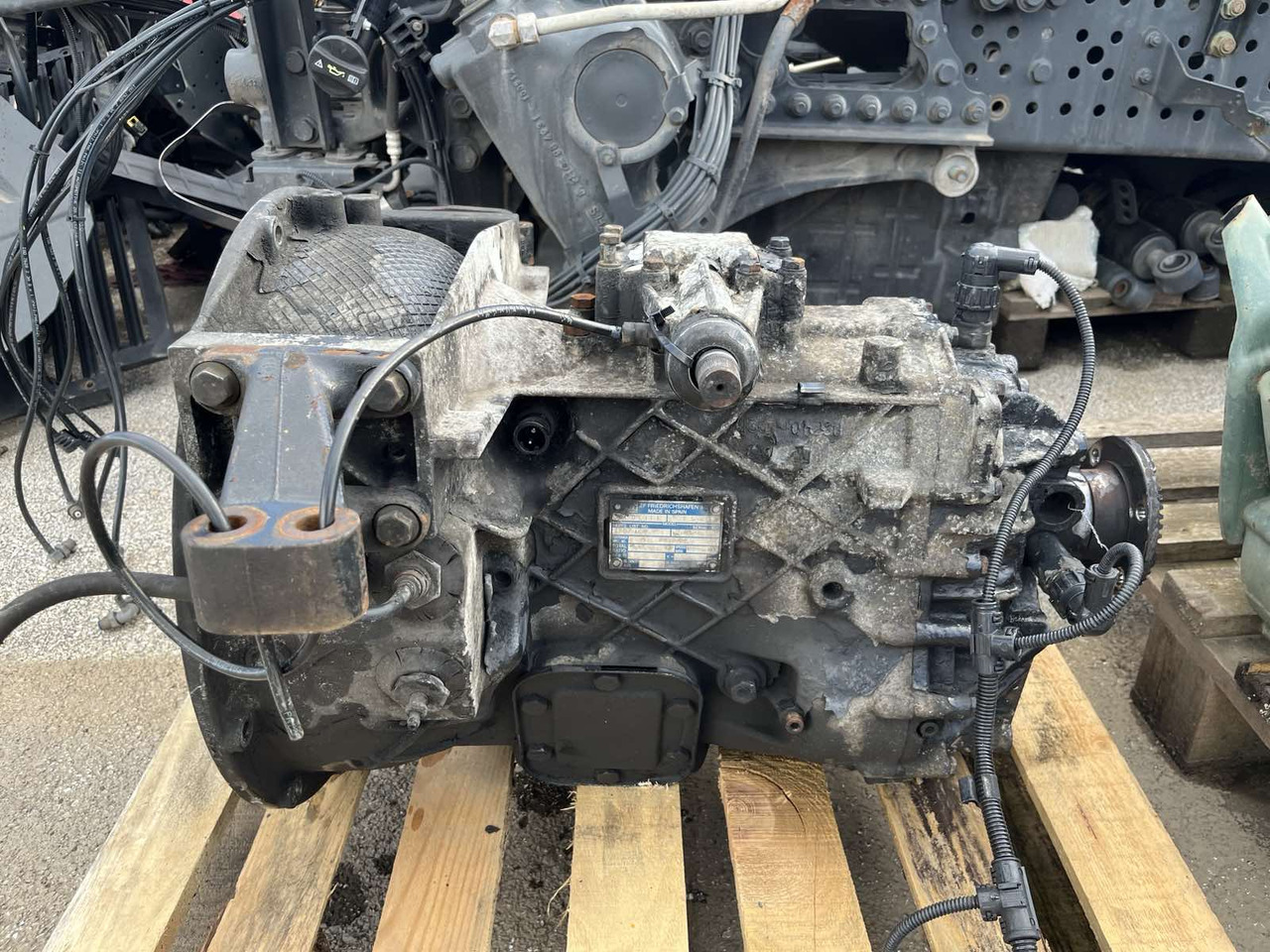 S5-42,9S1310,FSO-8309A MAN - תיבת הילוכים וחלקים עבור משאית: תמונה 1 S5-42,9S1310,FSO-8309A MAN - תיבת הילוכים וחלקים עבור משאית: תמונה 1