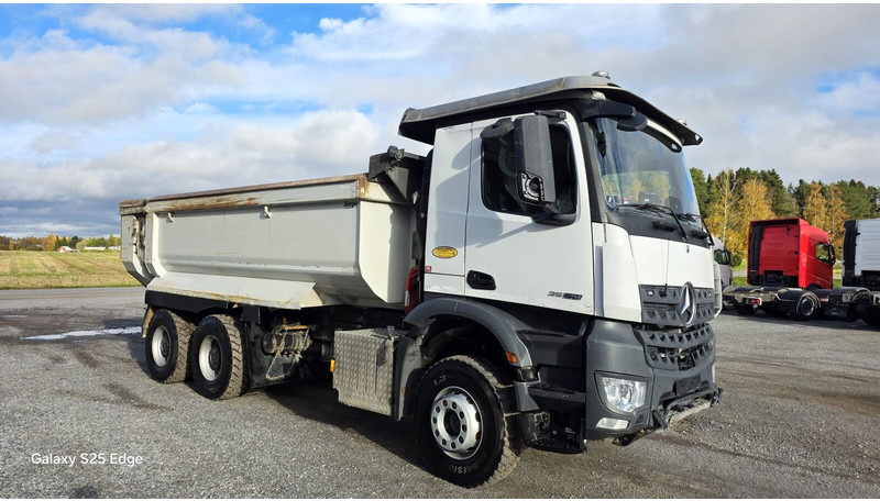 Mercedes-Benz 3558 6x4 2022 ONLY 113 tkm - מזהיר: תמונה 1 Mercedes-Benz 3558 6x4 2022 ONLY 113 tkm - מזהיר: תמונה 1