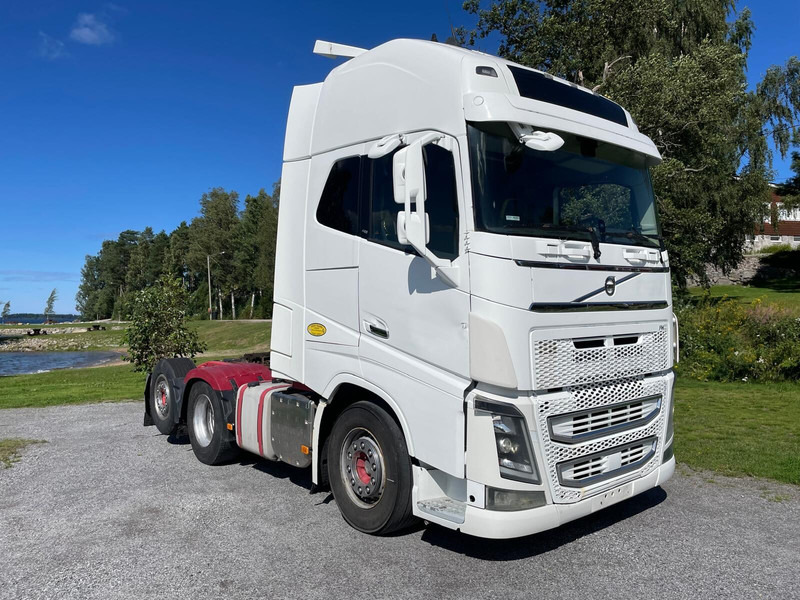 Volvo FH16 600 - יחידת טרקטור: תמונה 1 Volvo FH16 600 - יחידת טרקטור: תמונה 1
