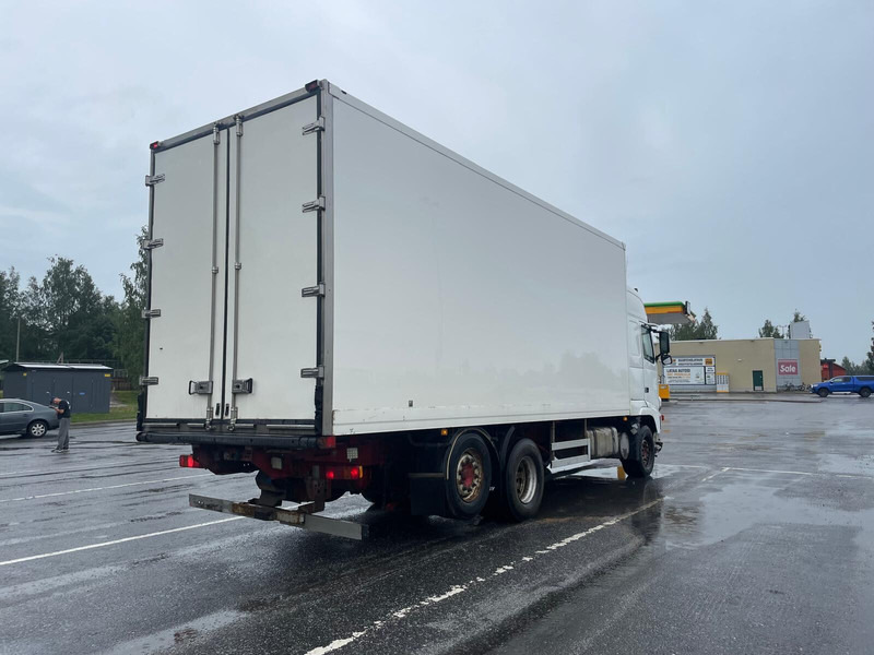 Volvo FH500 Globe XL - משאית תיבה: תמונה 3 Volvo FH500 Globe XL - משאית תיבה: תמונה 3