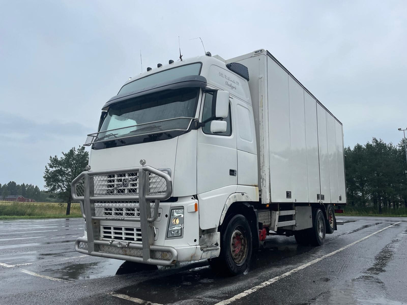 Volvo FH500 Globe XL - משאית תיבה: תמונה 1 Volvo FH500 Globe XL - משאית תיבה: תמונה 1