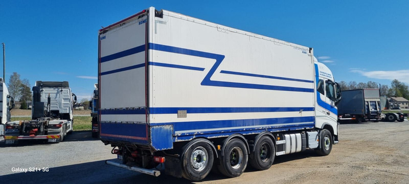 Volvo FH540 Globe 8x4 2017 MANUAL - משאית תיבה: תמונה 3 Volvo FH540 Globe 8x4 2017 MANUAL - משאית תיבה: תמונה 3